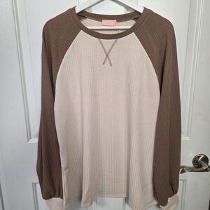 Women's Long Sleeve Waffle Knit Top - Cream and Brown